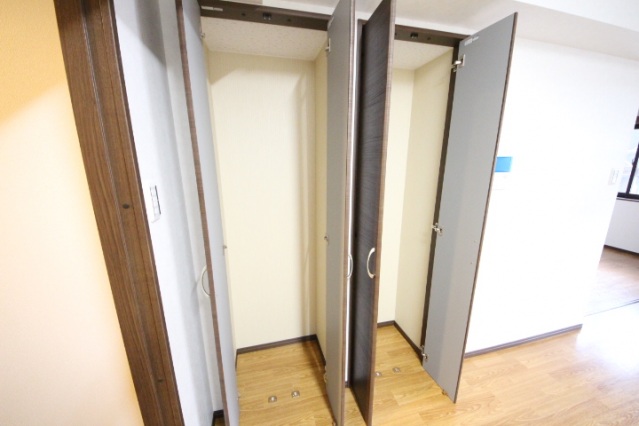 収納　同型タイプ