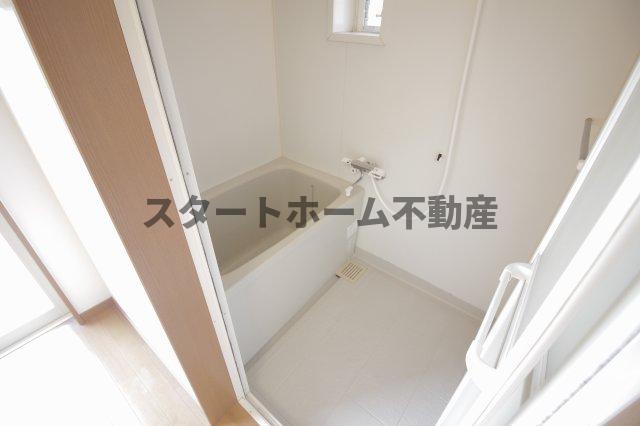 バス・シャワールーム　日々の疲れを癒すお風呂付です