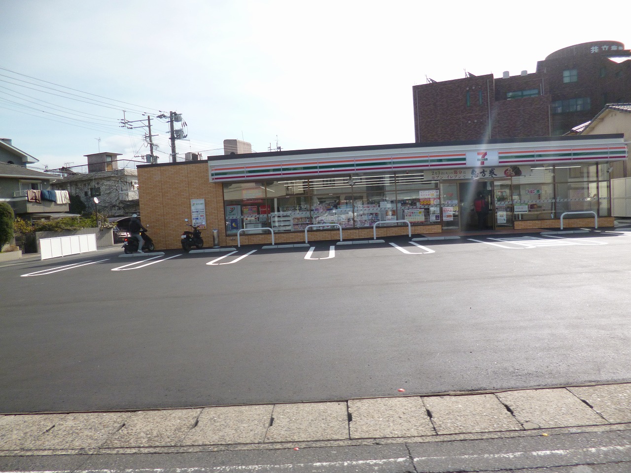 コンビニ　セブンイレブン南鹿児島駅前店（コンビニ）まで455m