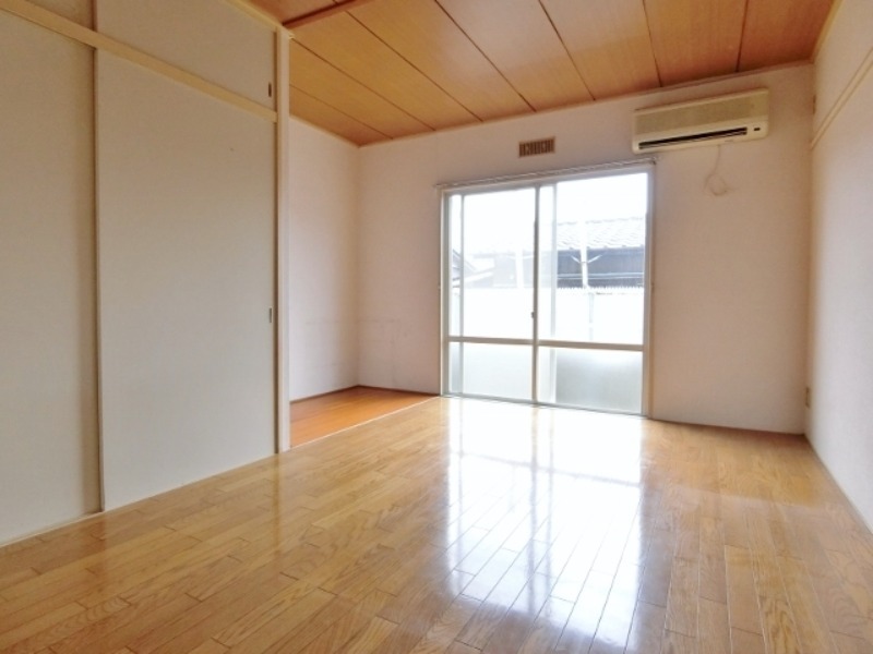 居室・リビング　図面と現状に相違がある場合には現状を優先