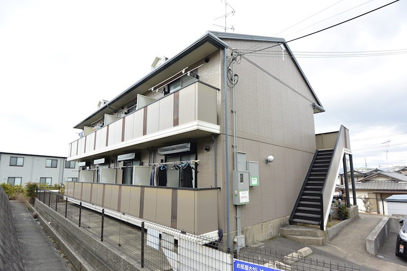 ハイツ浅霧の建物外観