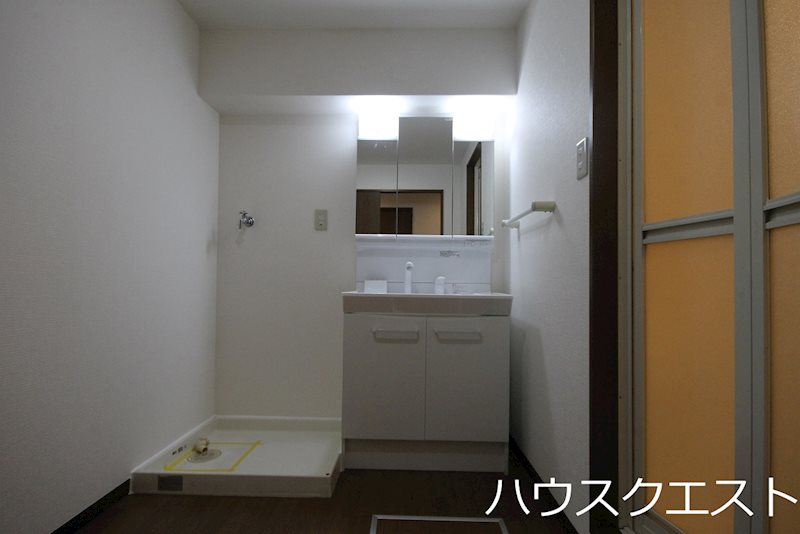 【京都市中京区亀屋町のマンションの洗面設備】