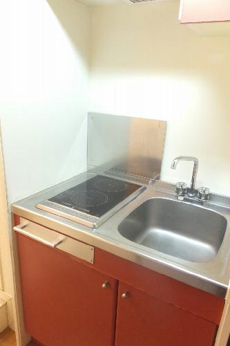 キッチン　２口電気コンロ設置済み