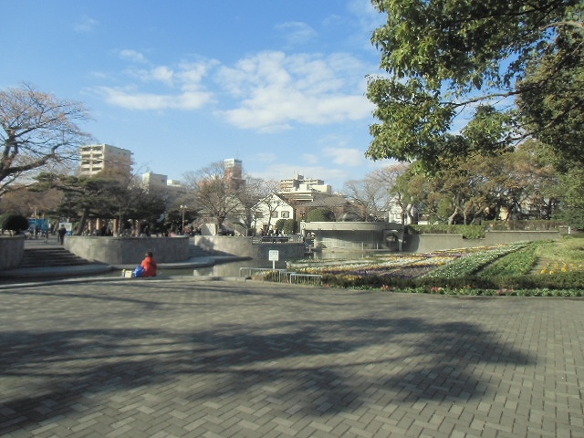 【大阪市住吉区上住吉のマンションの公園】