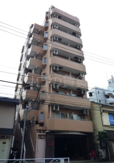 【品川区大井のマンションの建物外観】