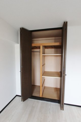 収納　※別部屋のお写真で、現況優先と致します。