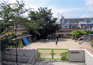 幼稚園・保育園　御厨保育所（幼稚園・保育園）まで587m