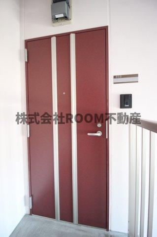 玄関　シンプルで使いやすい玄関です