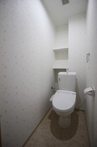 トイレ　清潔感のあるトイレです