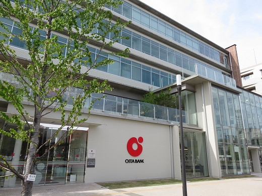 銀行　大分銀行ソーリン支店（銀行）まで74m