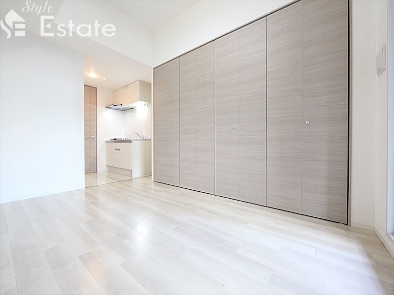 居室・リビング　内装