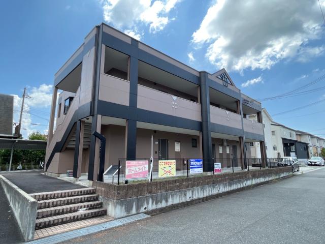 ロビー　外観写真（昼）