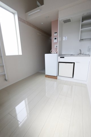 居室・リビング　同タイプ参考写真です。