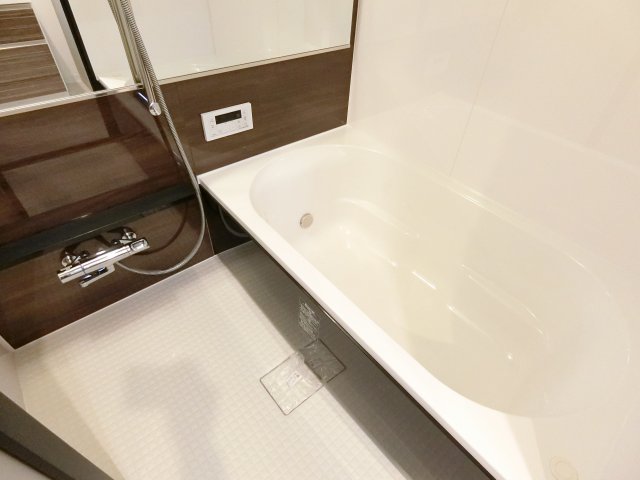 バス・シャワールーム　詳細は、RISUMO江坂本店→06-6155-7137まで♪