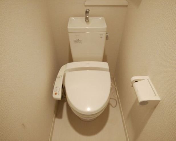トイレ　参考写真