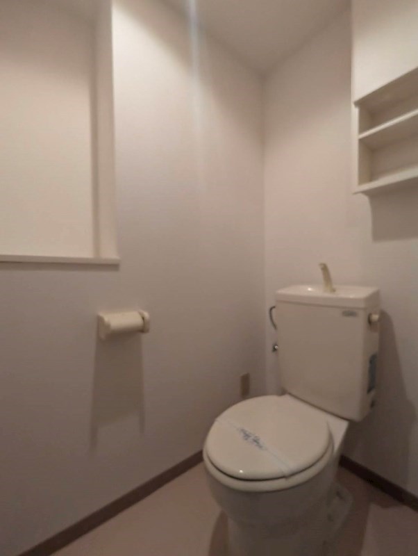 トイレ　別部屋写真