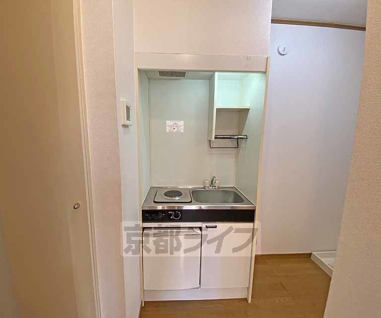 キッチン　コンパクトに纏まったキッチンです。