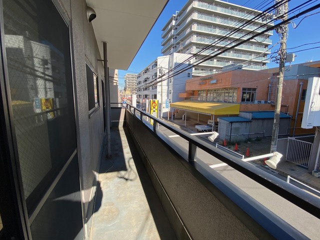 バルコニー　バルコニー