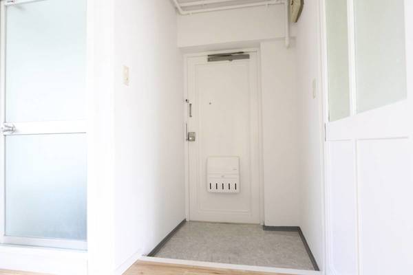 玄関　ビレッジハウスの同一物件・同一タイプの間取りの写真です