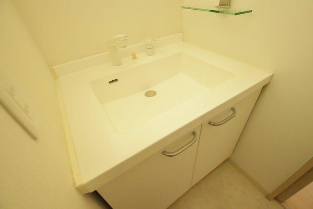 洗面設備　※別室の参考写真の為、現況優先です。