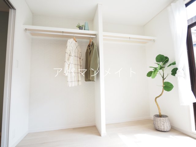 収納　オープンクローゼットです