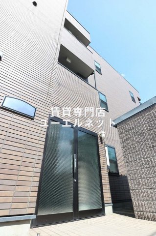 建物外観　シンプルで洗練されたデザインが毎日の暮らしに心地よさをプラス