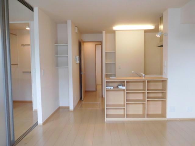 居室・リビング　イーストタウン　A