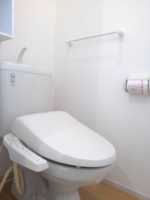 トイレ　シンプルで使いやすいトイレです
