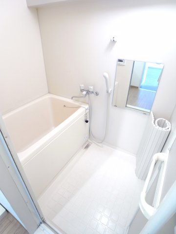 バス・シャワールーム　同タイプ別室