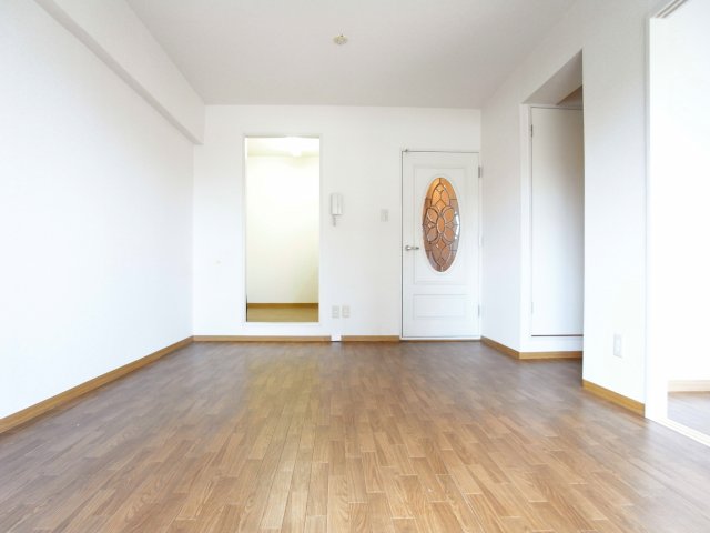 居室・リビング　同タイプ別室