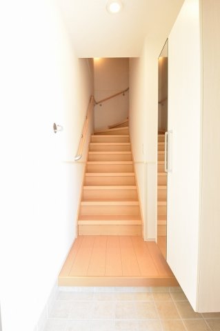 玄関　明るい玄関です