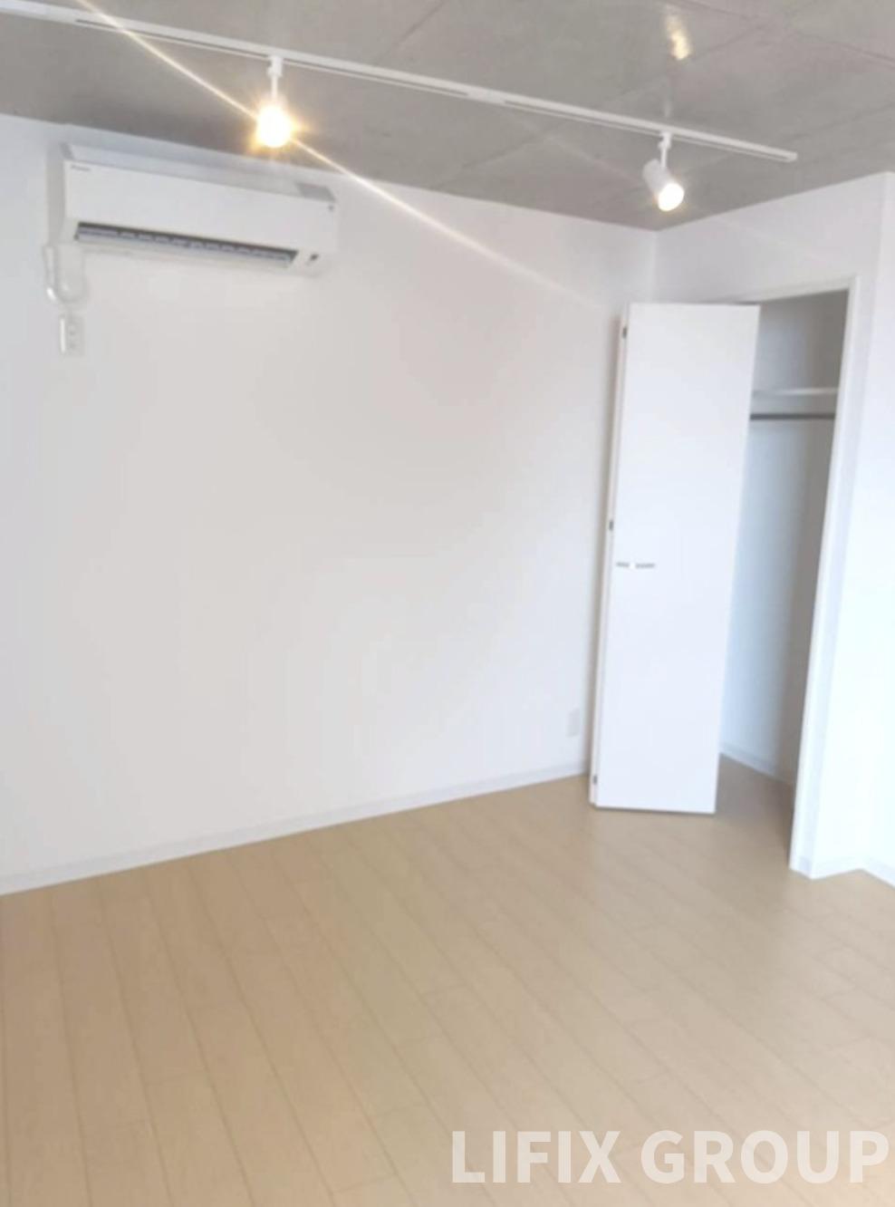 居室・リビング　居間・リビング