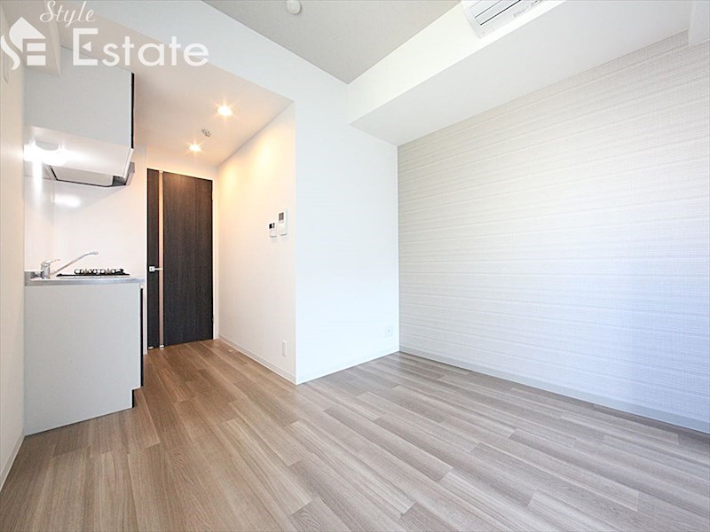 居室・リビング　内装