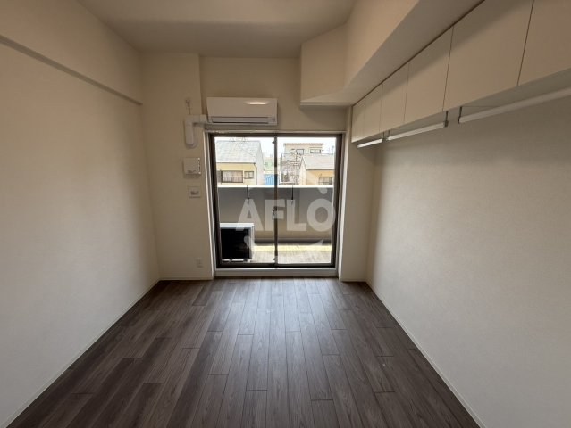 居室・リビング　プレサンス東小橋エレディータ　洋室