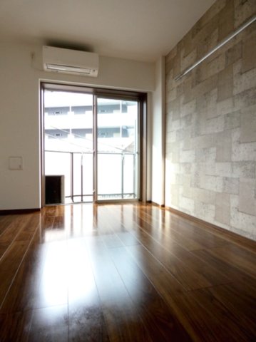 居室・リビング　居室