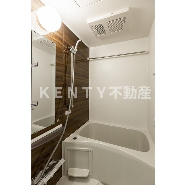 バス・シャワールーム　お風呂です