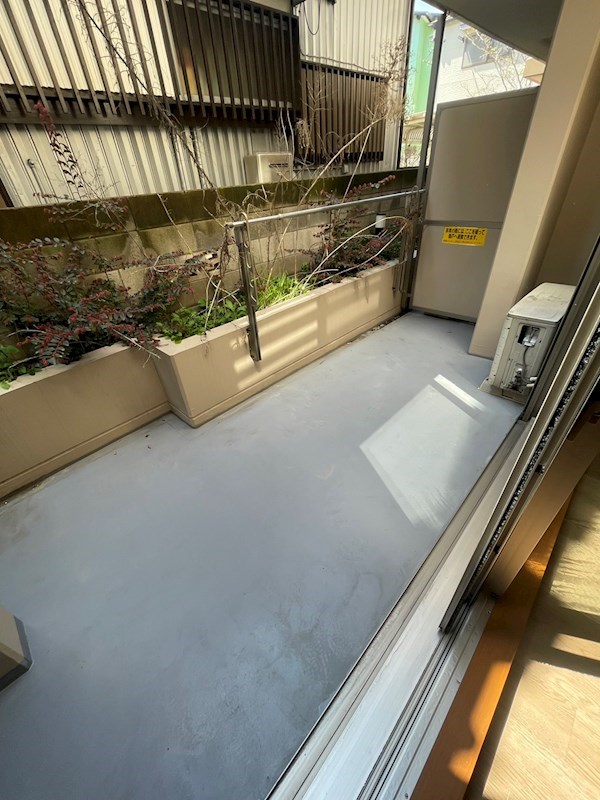 バルコニー　ゆとりある広々バルコニーで快適にお過ごしいただけます。