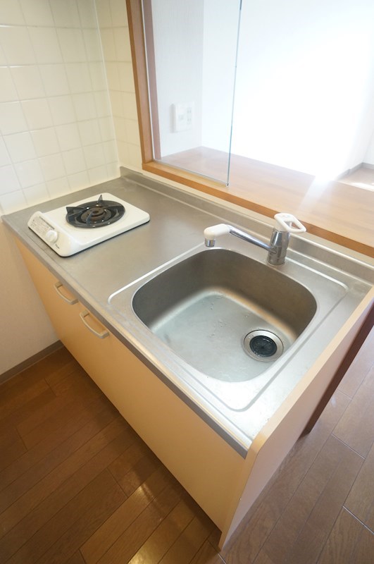 キッチン　清潔感のあるキッチン空間です。