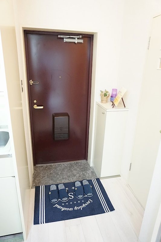 玄関　同系統のお部屋の写真です