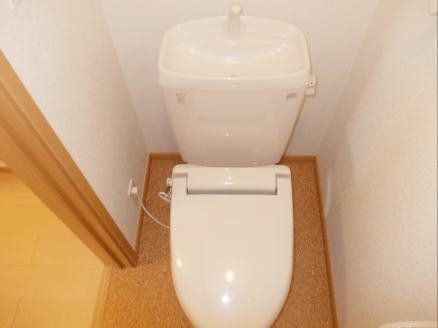 トイレ　ゆったりとした空間のトイレです