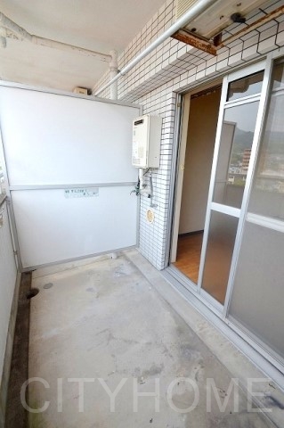 バルコニー　※左右反転タイプ参考写真