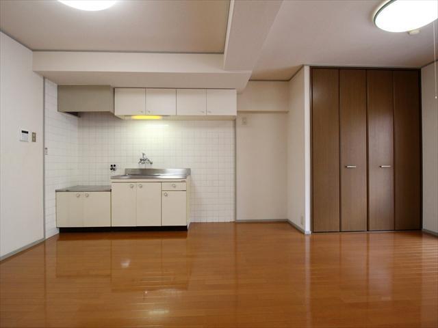 キッチン　松山市道後一万　大東ハイツ　キッチン