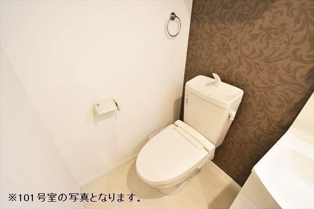 トイレ　?