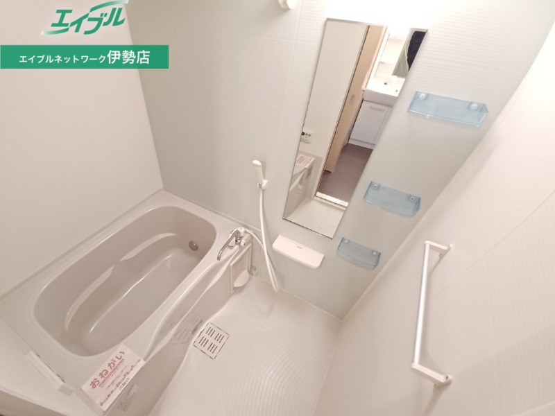 バス・シャワールーム　同タイプの画像です