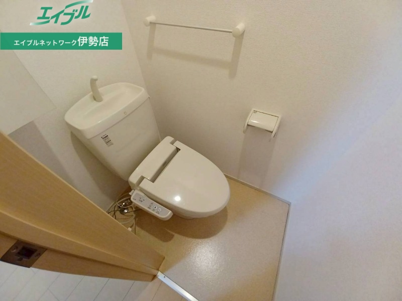トイレ　同タイプの画像です