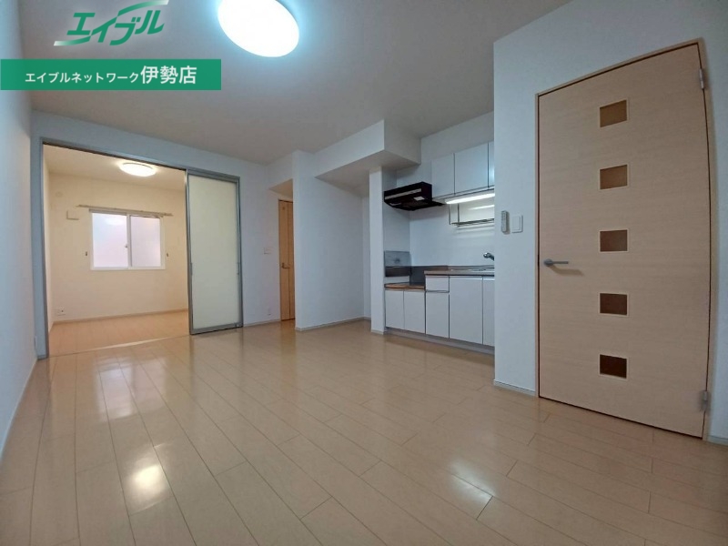 居室・リビング　同タイプの画像です