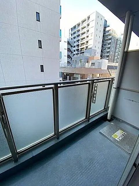 バルコニー　写真は同タイプ住居です。