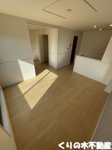 居室・リビング　同タイプのお部屋です（現況を優先します）※アクセントクロスは