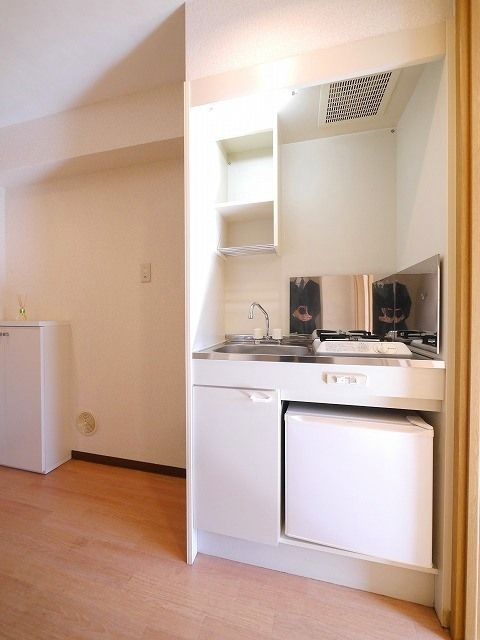 キッチン　★お部屋探しは株式会社タウンハウジング東京まで★