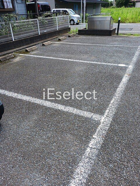 駐車場　敷地内駐車場です